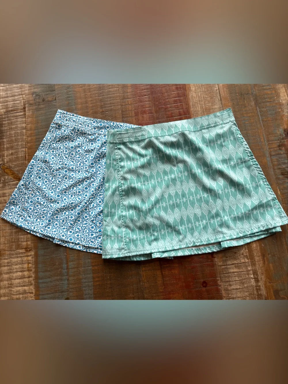RipSkirt Hawaii Wraps Lot Of 2 Skirts Medium Length 1 Blue Tropical Beachwear